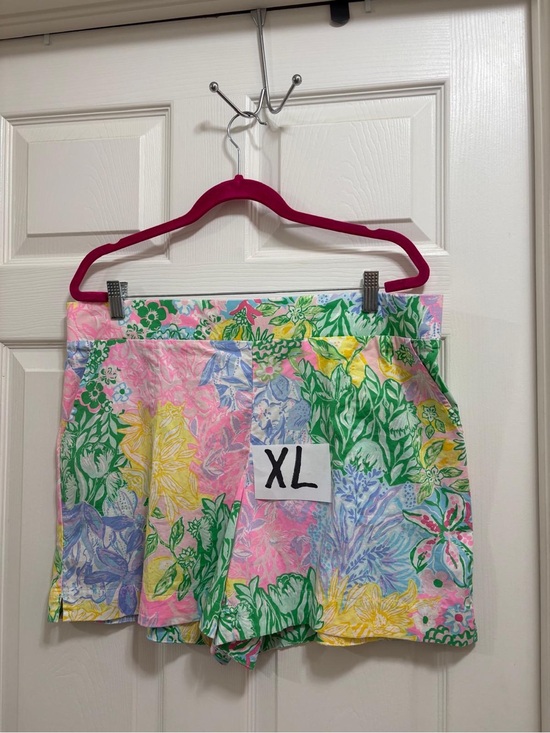 Lilly Pulitzer Pants - NEW Lilly Pulitzer Alista Stretch Shorts XL Multi Bright Delight Patch Floral